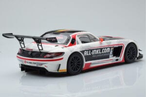 Mercedes SLS AMG GT3 Munnich Motorsport #38 M. Basseng / M. Winkelhock Champions FIA GT1 World Championship 2012 Minichamps 1 - pilt 2/6