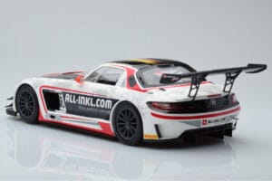 Mercedes SLS AMG GT3 Munnich Motorsport #38 M. Basseng / M. Winkelhock Champions FIA GT1 World Championship 2012 Minichamps 1 - pilt 5/6