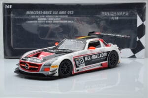 Mercedes SLS AMG GT3 Munnich Motorsport #38 M. Basseng / M. Winkelhock Champions FIA GT1 World Championship 2012 Minichamps 1 - pilt 6/6