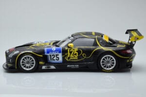Mercedes SLS AMG GT3 Rowe Racing #125 Zehe / Bullitt / Renger / Hartung ADAC 24 Hours of Nurburgring 2013 Minichamps 1:18 151 - pilt 3/6