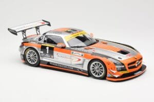 Mercedes SLS AMG GT3 #1 Team Abu Dhabi By Black Falcon K. Al Qubaisi / Edwards / M. Bleekemolen / B. Schneider Winners 24 Hou - pilt 4/6