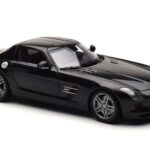Mercedes SLS AMG Obsidian Must Metallik Minichamps 1:18 - image 5 of 7