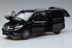 Mercedes V-Class W447 V260L Must OEM 1:18 QALCN89911150 Metall - pilt 2/8
