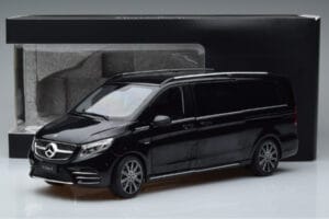 Mercedes V-Class W447 V260L Must OEM 1:18 QALCN89911150 Metall - pilt 8/8