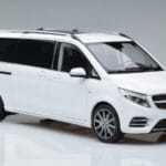 Mercedes V-Class W447 V260L Valge Mercedes 1:18 QALCN89911149 Metall - image 6 of 8