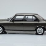 Mercedes W123 AMG 280 Hall Otto 1:18 - image 3 of 6