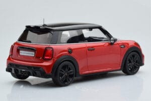 Mini Cooper S JCW F56 Punane Otto 1:18 OT984 Vaik - pilt 2/6