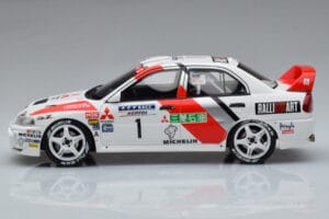 Mitsubishi Lancer Evo 4 T. Makinen / S. Harjanne Rally Catalunya 1997 Otto 1:18 OT409 Vaik - pilt 3/6