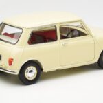 Morris Mini Minor Valge Kyosho 1:18 - image 3 of 8