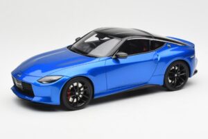 Nissan Fairlady Z Z35 Bayside Sinine GT Spirit 1:18