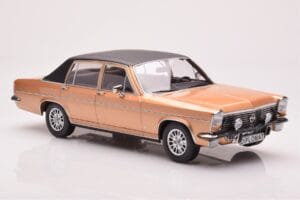 Opel Diplomat B Beež Metallik MCG 1:18 MCG18335 Metall - pilt 4/6