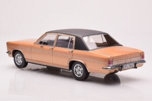Opel Diplomat B Beež Metallik MCG 1:18 MCG18335 Metall - pilt 5/6