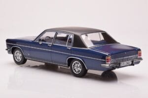 Opel Diplomat B Tumesinine Metallik MCG 1:18 MCG18336 Metall - pilt 5/6