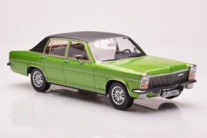 Opel Diplomat B Roheline Metallik MCG 1:18 MCG18337 Metall - pilt 4/6