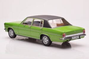 Opel Diplomat B Roheline Metallik MCG 1:18 MCG18337 Metall - pilt 5/6