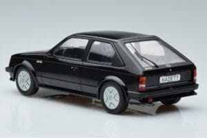 Opel Kadett D GTE Must MCG 1:18 MCG18270 Metall - pilt 5/6
