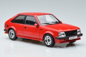 Opel Kadett D GTE Punane MCG 1:18 MCG18269 Metall - pilt 4/6
