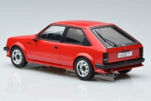 Opel Kadett D GTE Punane MCG 1:18 MCG18269 Metall - pilt 5/6