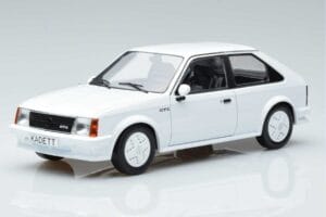 Opel Kadett D GTE Valge MCG 1:18 MCG18268 Metall