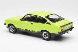Opel Kadett E Rally 2.0 Roheline Must Norev 1:18 183653 Metall - pilt 5/6