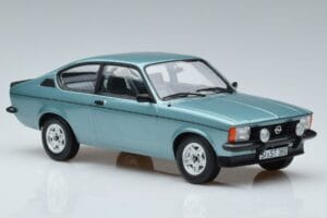 Opel Kadett C Rallye Winterfest Norev 1:18 183654 Metall - pilt 4/6