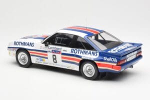 Opel Manta 400 Rothmans #8 J. McRae / I. Grindrod Lombard RAC Rally 1983 IXO 1:18 18RMC038A Metall - pilt 5/6