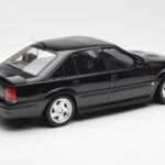 Opel Omega A Lotus Imperial Dark Roheline Metallik Otto 1:18 - image 2 of 6