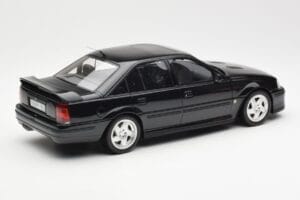 Opel Omega A Lotus Imperial Dark Roheline Metallik Otto 1:18 OT153 Vaik - pilt 2/6