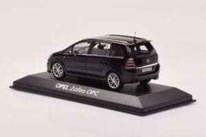 Opel Zafira B OPC Must Minichamps 1:43 1799622 Metall - pilt 3/4