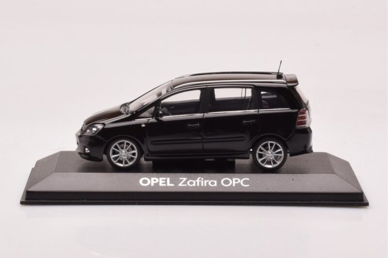 Opel Zafira B OPC Must Minichamps 1:43