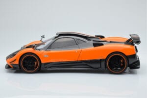 Pagani Zonda Cinque Oranž St Tropez Almost Real 1:18 850603001 Metall - pilt 3/8