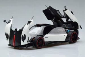 Pagani Zonda Cinque Valge Benny Almost Real 1:18 850601001 Metall - pilt 2/12