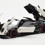 Pagani Zonda Cinque Roadster Valge Benny Almost Real 1:18 - image 2 of 8