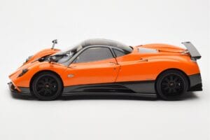 Pagani Zonda F Oranž St Tropez Almost Real 1:18 850409001 Metall - pilt 4/8