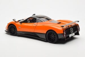 Pagani Zonda F Oranž St Tropez Almost Real 1:18 850409001 Metall - pilt 7/8