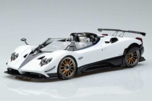 Pagani Zonda HP Barchetta Carbon Fiber Valge LCD 1:18 LCD18009 WH Metall