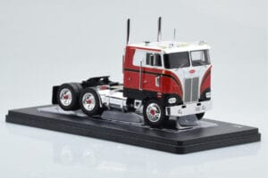 Peterbilt 352 Pacemaker Punane Valge IXO 1:43 TR097 Metall - pilt 3/4