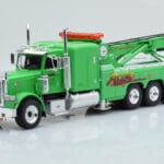 Peterbilt 359 Wrecker Road Service Roheline IXO 1:43