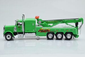 Peterbilt 359 Wrecker Road Service Roheline IXO 1:43 TTR031 Metall - pilt 3/5