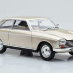 Peugeot 204 Coupe Beež Otto 1:18 - image 4 of 6