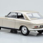Peugeot 204 Coupe Beež Otto 1:18 - image 5 of 6
