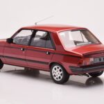 Peugeot 305 GTX Punane Plaisir Otto 1:18 - image 5 of 6