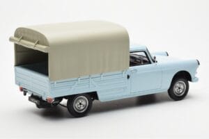 Peugeot 404 Pickup Bache Pastellsinine Otto 1:18 OT1036 Vaik - pilt 2/6