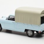Peugeot 404 Pickup Bache Pastellsinine Otto 1:18 - image 5 of 6