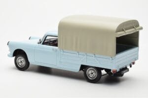 Peugeot 404 Pickup Bache Pastellsinine Otto 1:18 OT1036 Vaik - pilt 5/6
