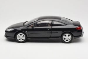 Peugeot 407 Coupe Must Norev 1:18 184752 Metall - pilt 4/8