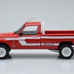 Peugeot 504 Dangel Pickup Punane Otto 1:18 - image 3 of 6