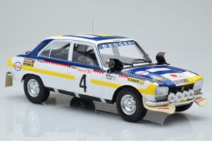 Peugeot 504 Ti #4 T. Makinen / H. Liddon Rally Morocco 1975 IXO 1:18 18RMC044B Metall - pilt 4/6