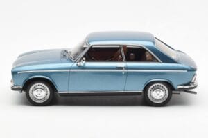 Peugeot 304 S Coupe Sinine Otto 1:18 OT449 Vaik - pilt 3/6