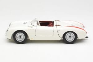 Porsche 550 Spyder 70 Aastat Edition Valge Schuco 1:18 450033300 Metall - pilt 4/8
